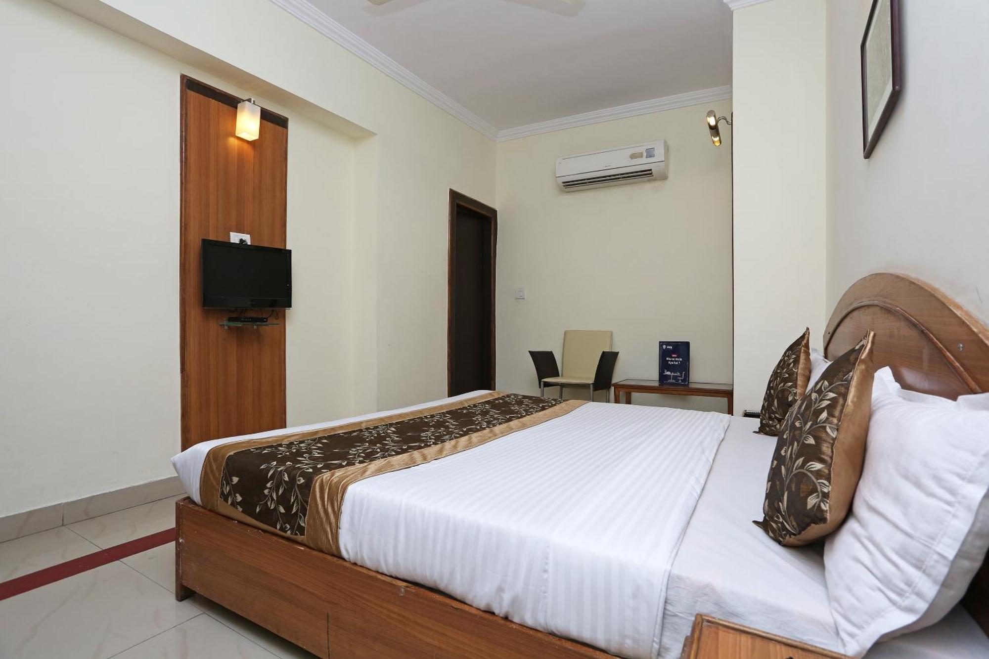 בהופאל Hotel O Satya Villas מראה חיצוני תמונה